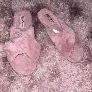 Juicy couture slides